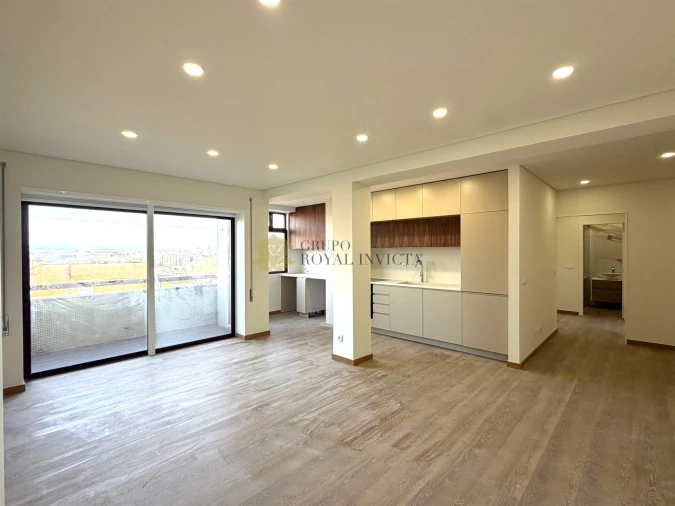 Apartamento T2 para Venda em Santa Marinha e São Pedro da Afurada Foto 2