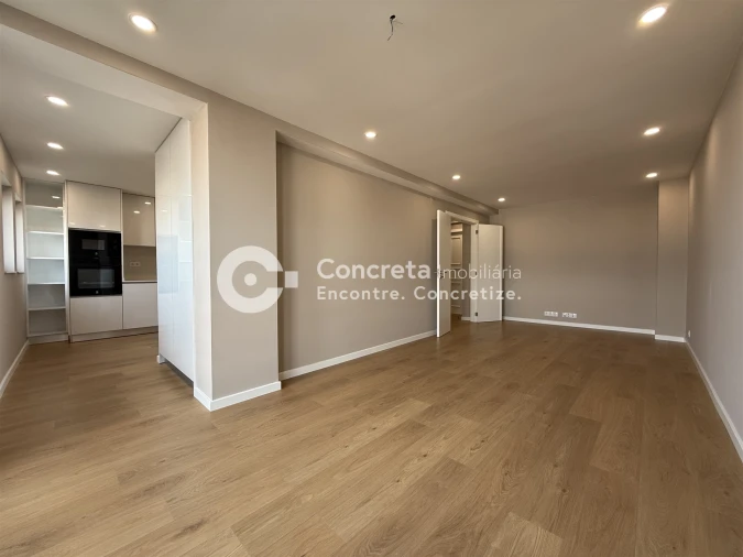 Apartamento T2 para Venda em Arcozelo Foto 6