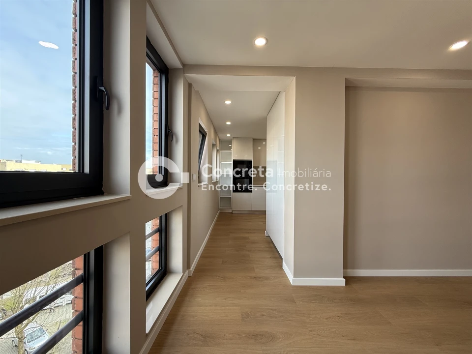 Apartamento T2 para Venda em Arcozelo Foto 7