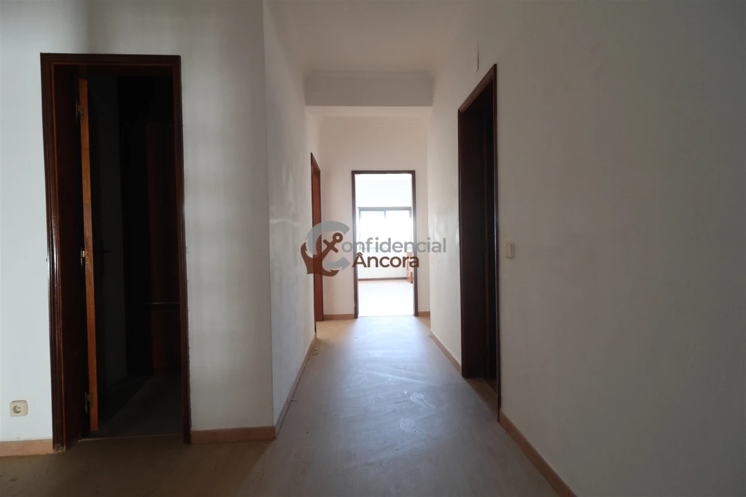 Apartamento T3 para Venda em Seia, São Romão e Lapa dos Dinheiros Foto 14