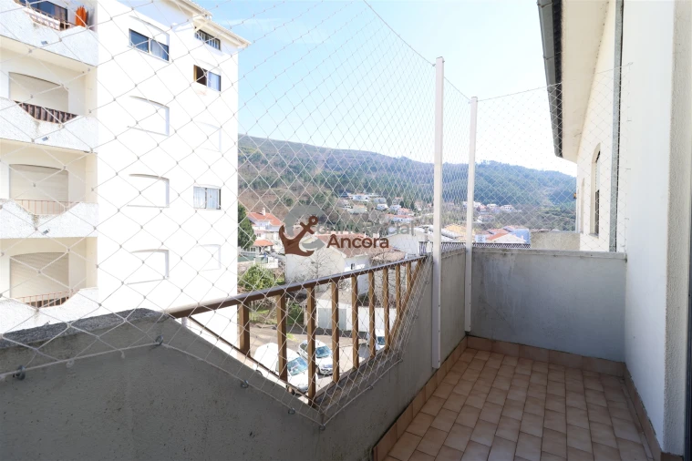 Apartamento T3 para Venda em Seia, São Romão e Lapa dos Dinheiros Foto 11
