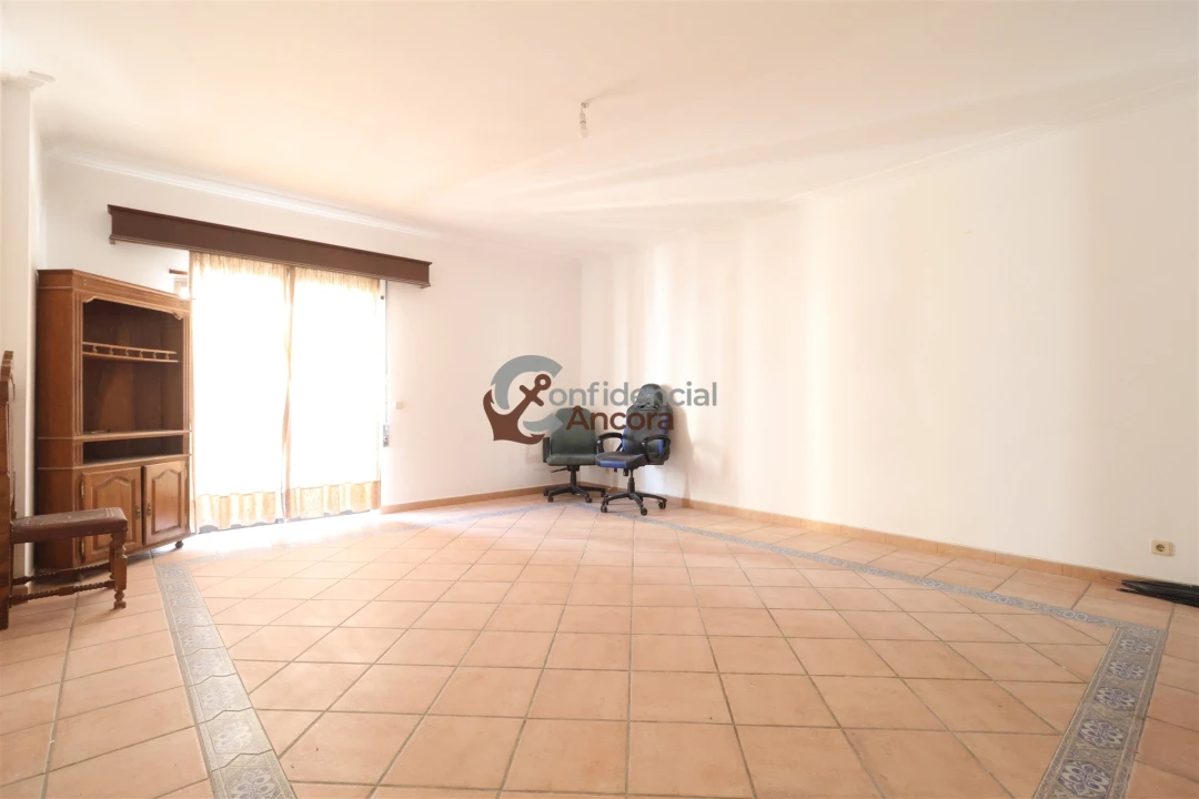 Apartamento T3 para Venda em Seia, São Romão e Lapa dos Dinheiros Foto 8