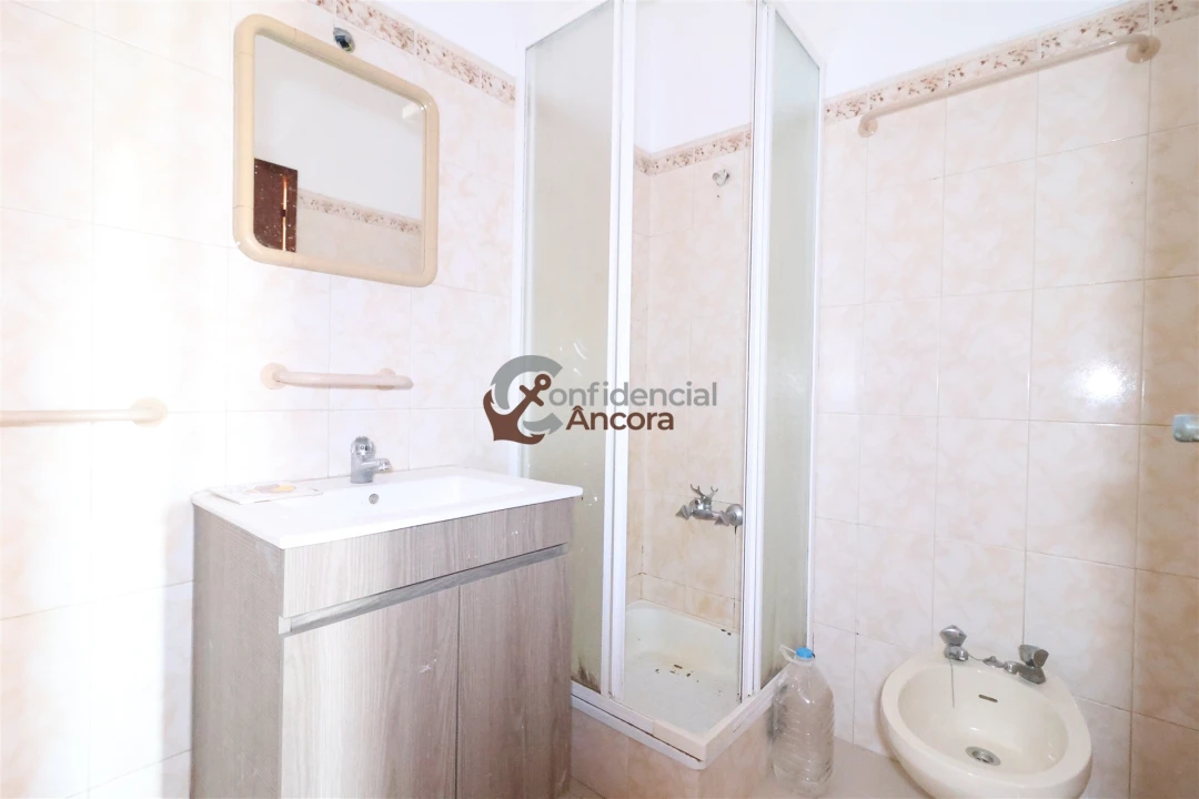 Apartamento T3 para Venda em Seia, São Romão e Lapa dos Dinheiros Foto 24