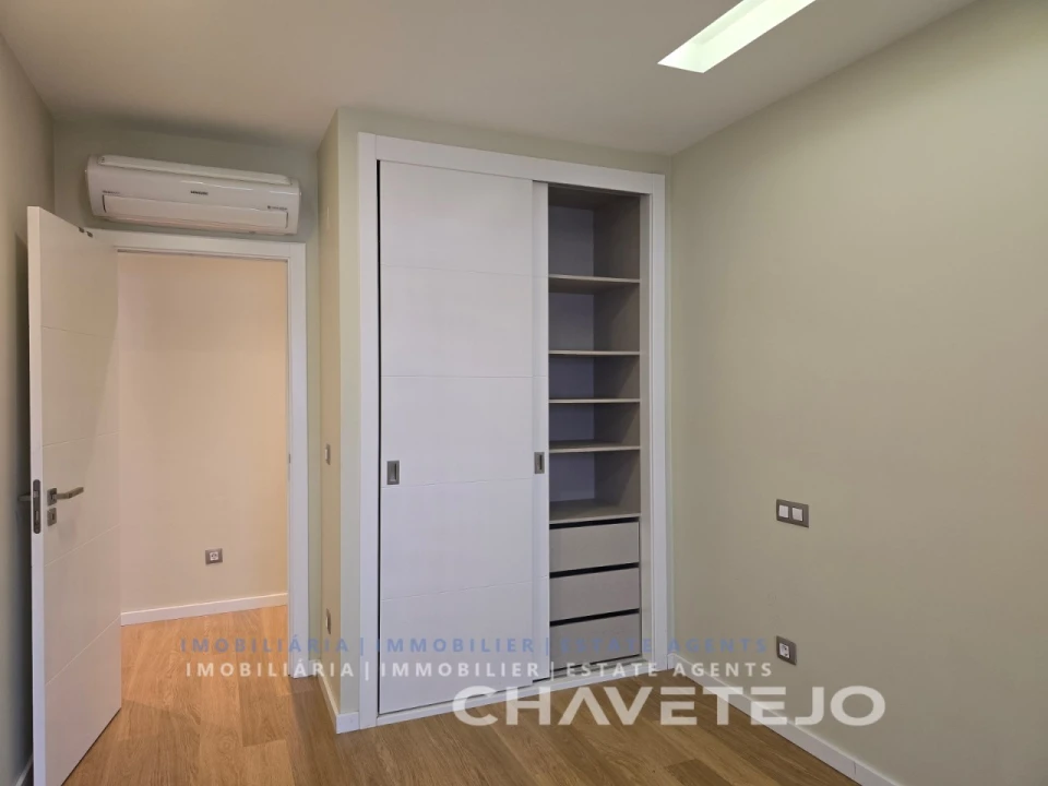 Apartamento T3 para Venda em São João Baptista e Santa Maria dos Olivais Foto 22