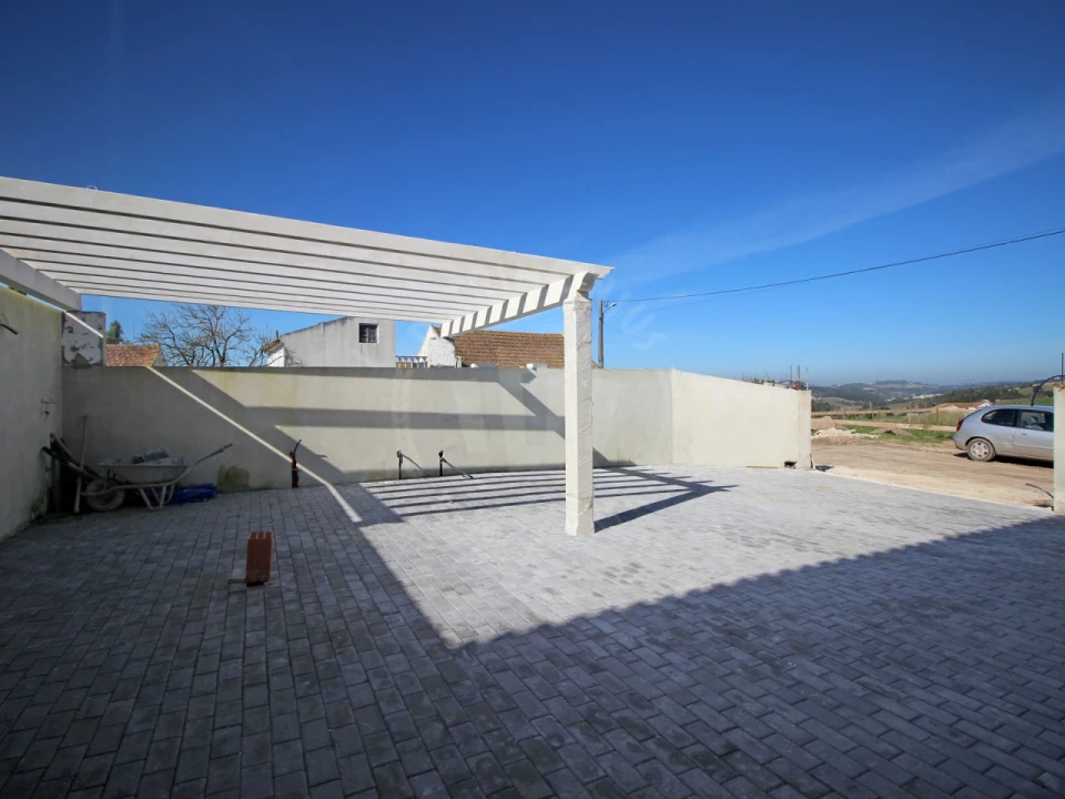 Moradia T2 para Venda em Painho e Figueiros Foto 8