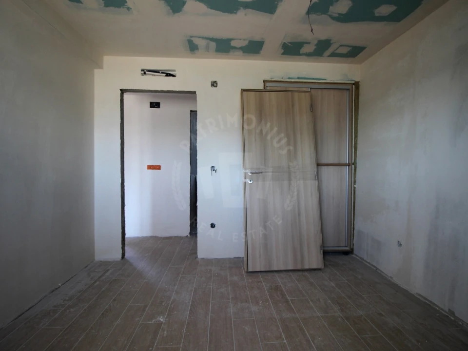 Moradia T2 para Venda em Painho e Figueiros Foto 17