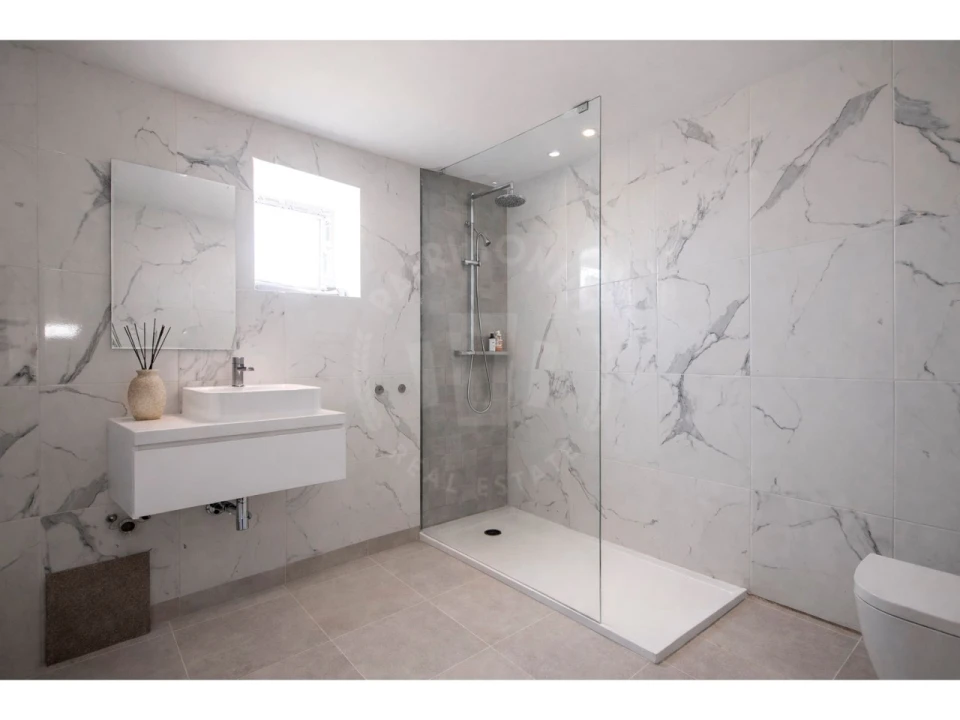 Moradia T2 para Venda em Painho e Figueiros Foto 16