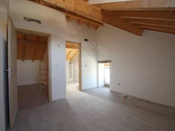 Moradia T2 para Venda em Painho e Figueiros