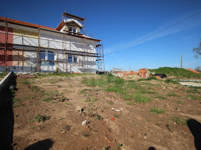 Moradia T2 para Venda em Painho e Figueiros