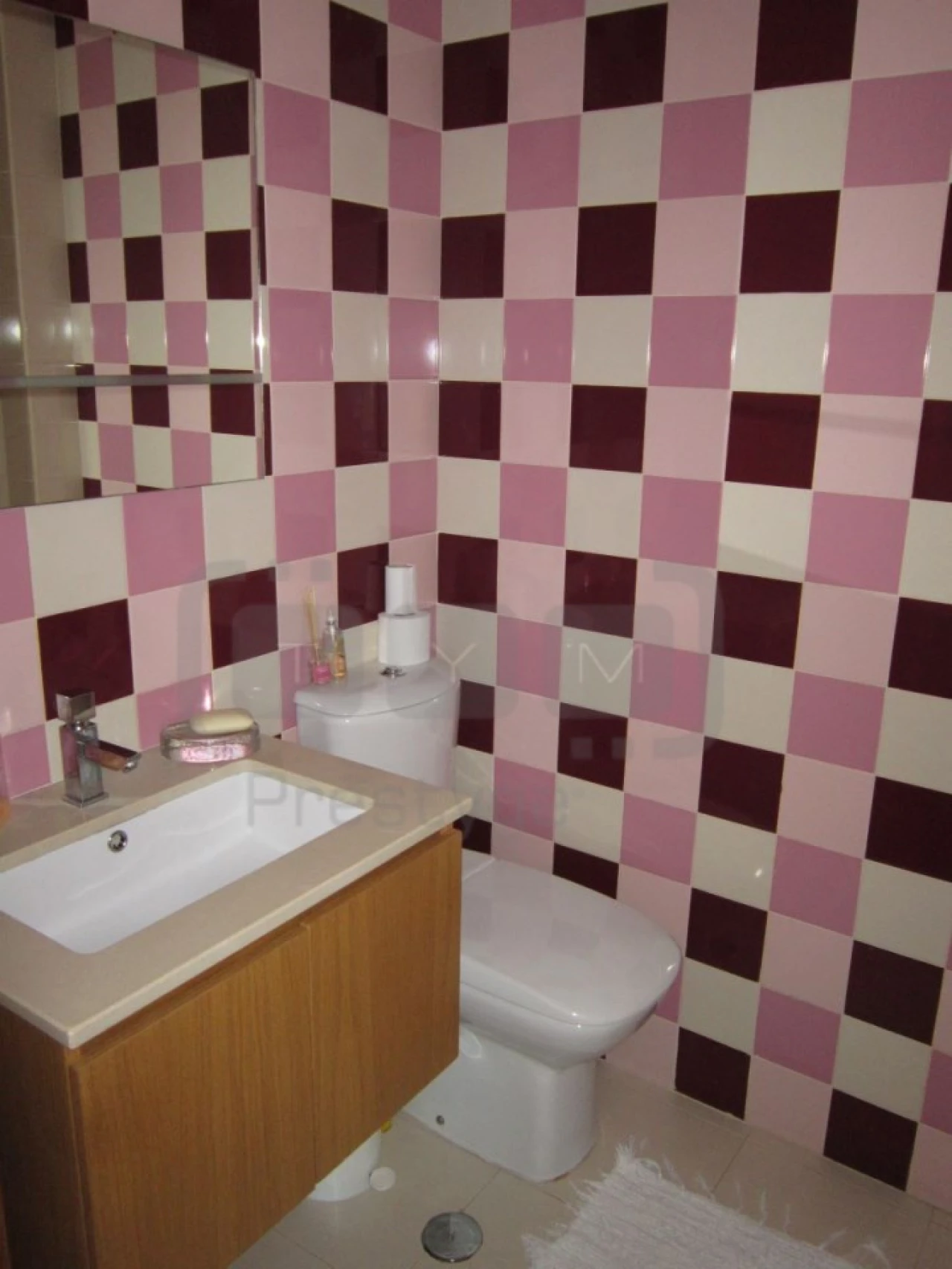 Moradia T4 para Venda em Serra e Junceira Foto 14