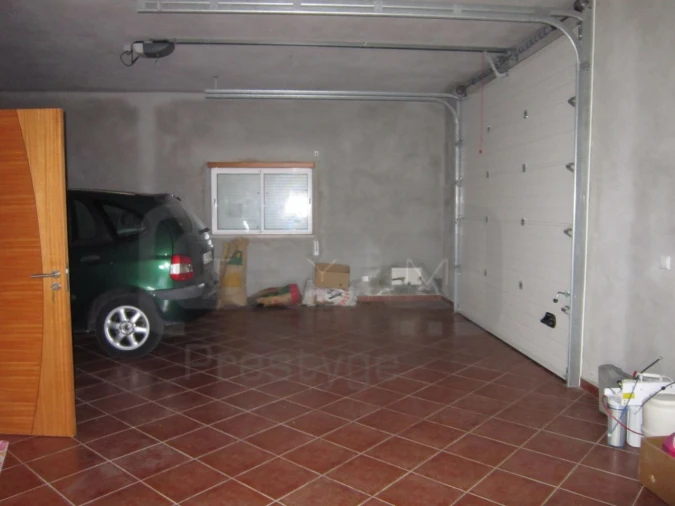 Moradia T4 para Venda em Serra e Junceira Foto 15