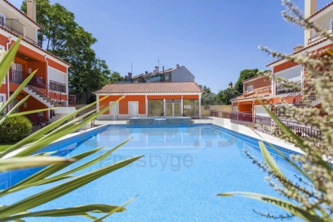 Moradia T3 para Venda em São João Baptista e Santa Maria dos Olivais Foto 5