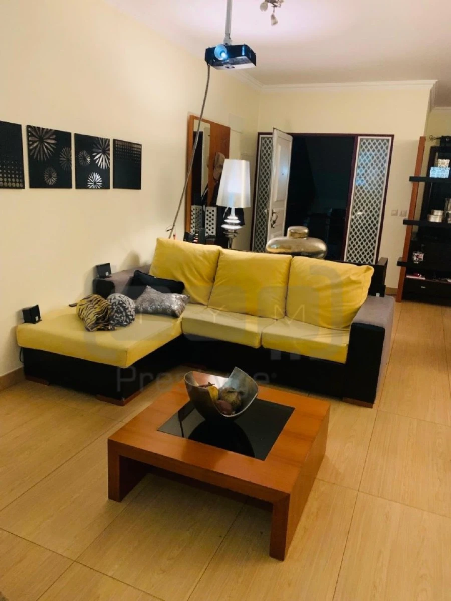 Moradia T3 para Venda em São João Baptista e Santa Maria dos Olivais Foto 8