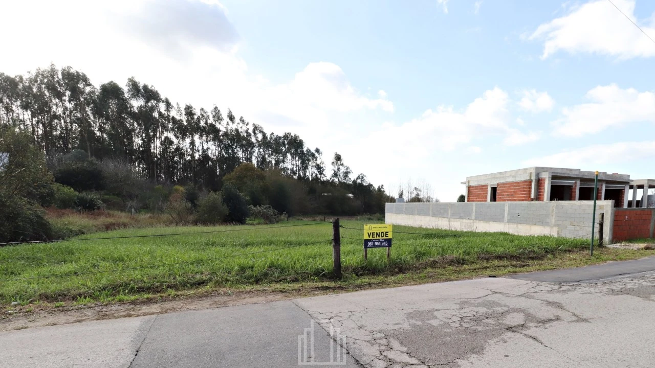 Terreno para Venda em Ovar, São João, Arada e São Vicente de Pereira Jusã Foto 1