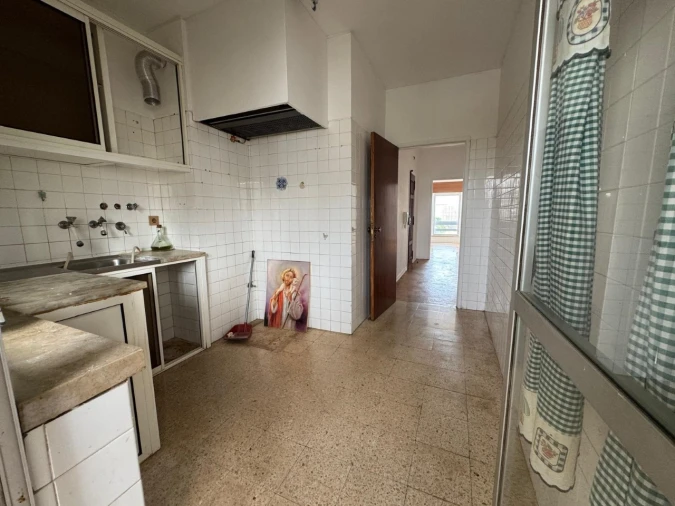 Apartamento T2 para Venda em Olivais Foto 12