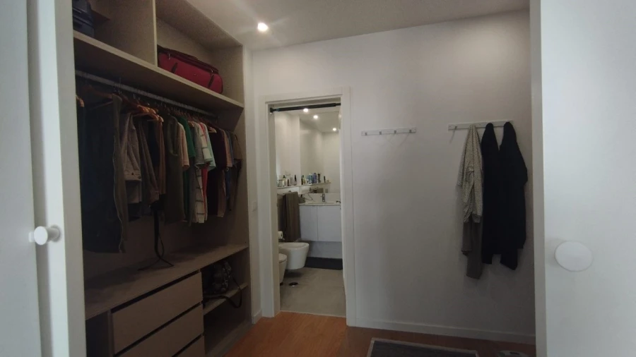 Apartamento T3 para Venda em Alfragide Foto 36