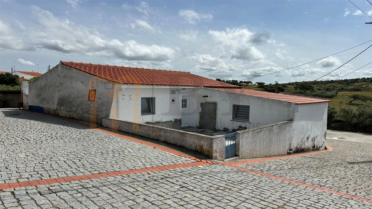 Quinta T1 para Venda em Santana de Cambas Foto 1