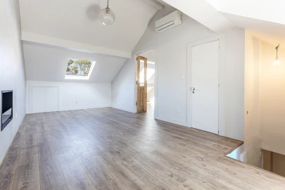 Apartamento T3 para Venda em Santo António