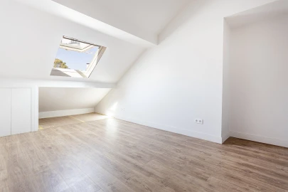 Apartamento T3 para Venda em Santo António