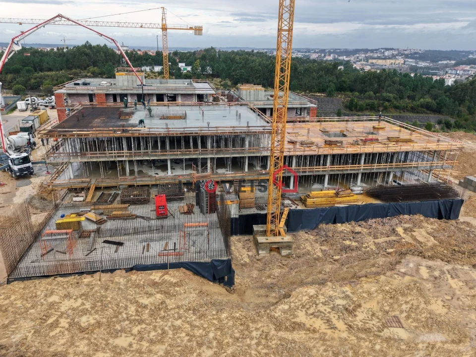 Apartamento T3 para Venda em Leiria, Pousos, Barreira e Cortes Foto 20