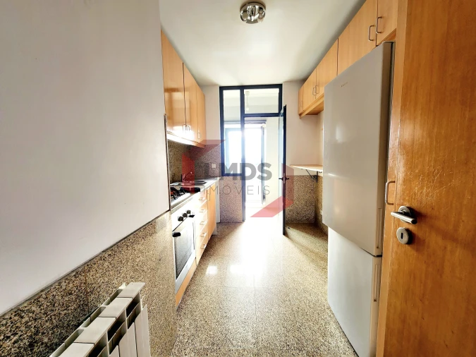 Apartamento T3 para Venda em Oliveira do Douro Foto 6