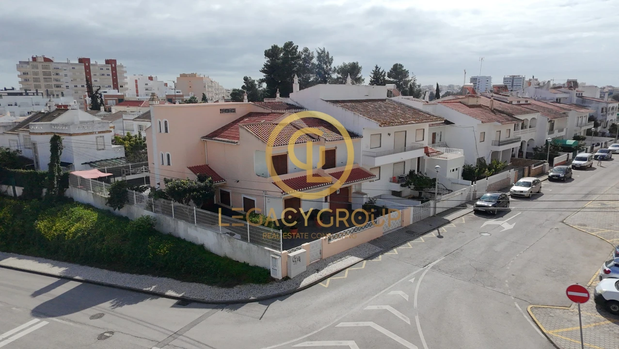 Moradia T5 para Venda em Portimão Foto 8