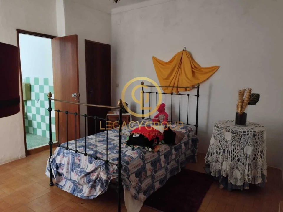 Moradia T3 para Venda em Redondo Foto 15