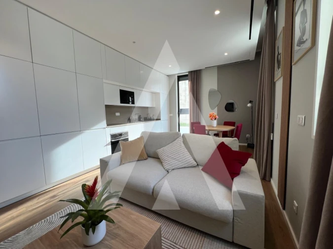 Apartamento T1 para Arrendamento em Glória e Vera Cruz Foto 3