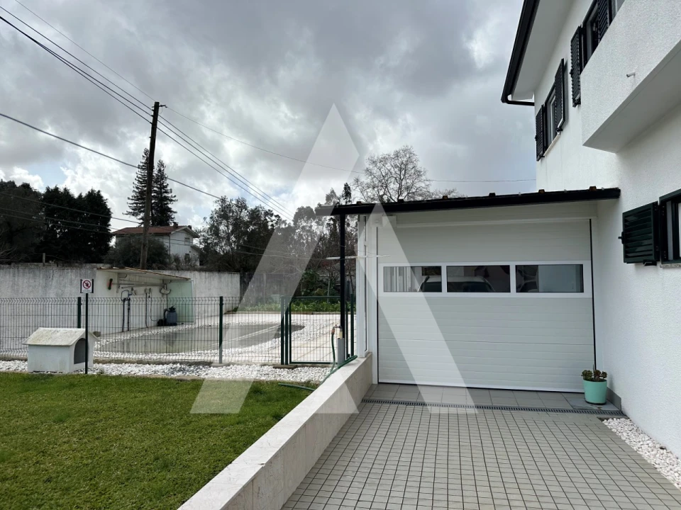 Moradia T3 para Venda em Vitorino das Donas Foto 24