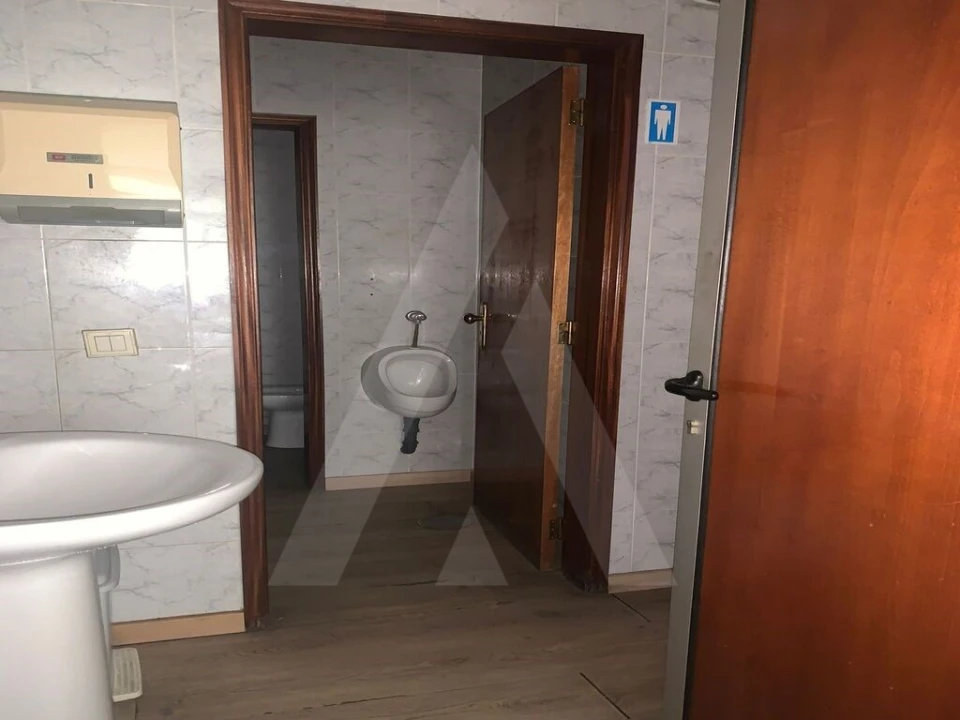 Loja para Venda em Esgueira Foto 7