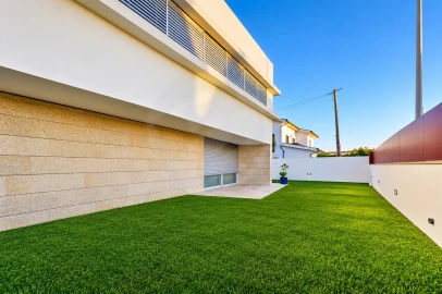 Moradia T4 para Venda em Esposende, Marinhas e Gandra