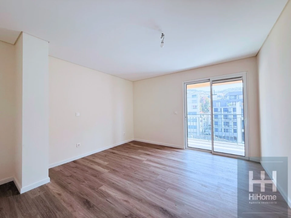 Apartamento T4 para Venda em Funchal (Se) Foto 13