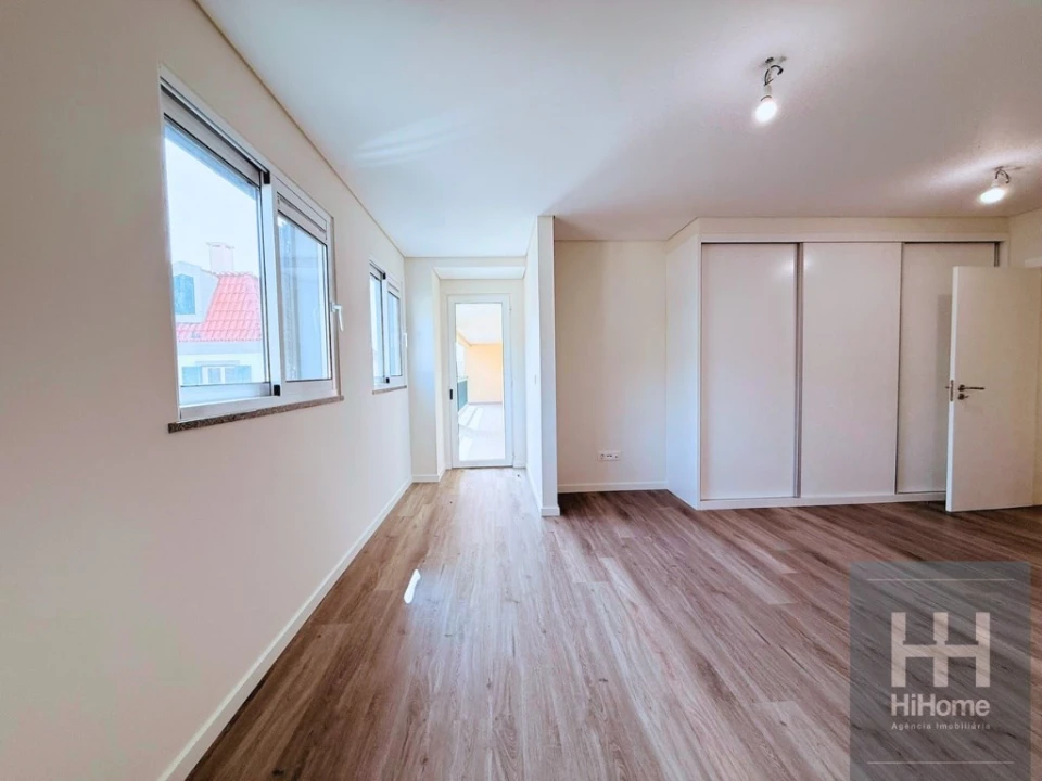 Apartamento T4 para Venda em Funchal (Se) Foto 23