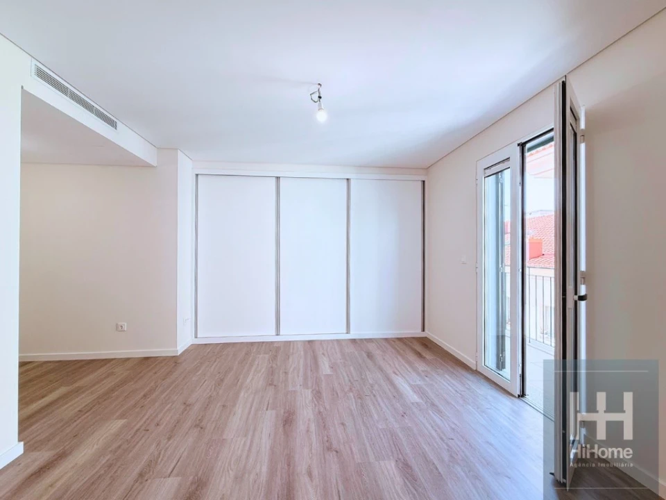 Apartamento T4 para Venda em Funchal (Se) Foto 24