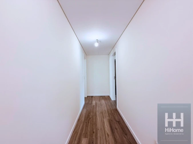 Apartamento T4 para Venda em Funchal (Se) Foto 20