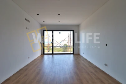 Moradia T3 para Venda em Carvoeira