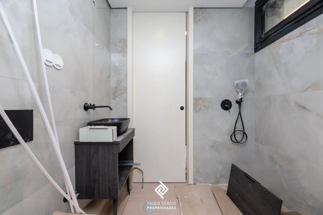 Moradia T5 para Venda em Madalena Foto 9