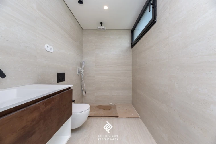 Moradia T5 para Venda em Madalena Foto 23