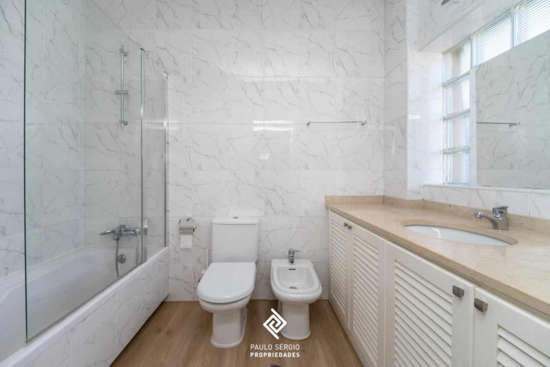 Apartamento T4 para Venda em Pedroso e Seixezelo Foto 21