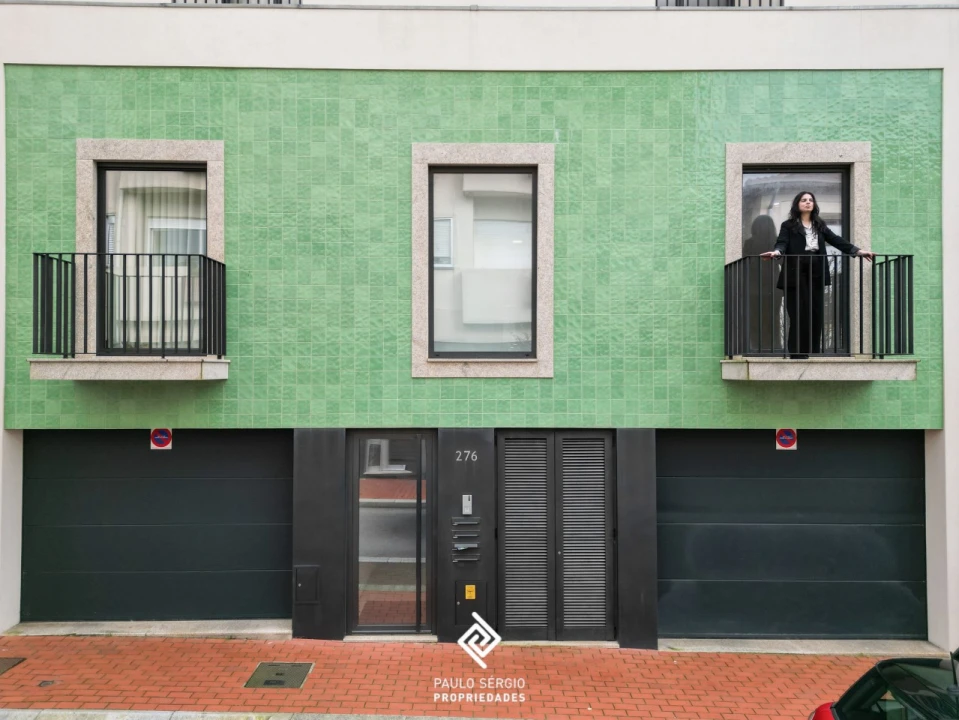 Apartamento T3 para Venda em Espinho Foto 1