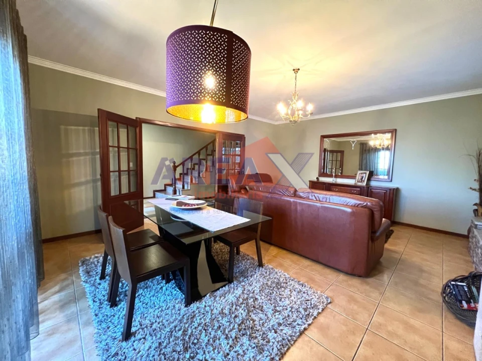 Quinta T3 para Venda em Vila de Cucujães Foto 8