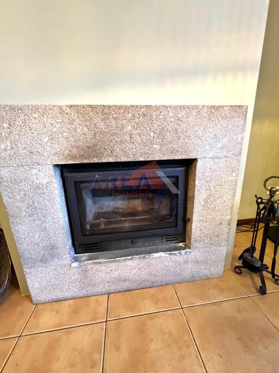 Quinta T3 para Venda em Vila de Cucujães Foto 12