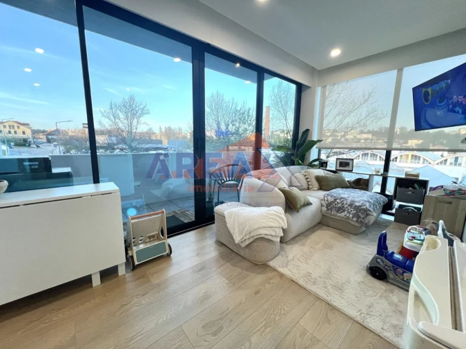 Apartamento T1 para Venda em São João da Madeira Foto 3