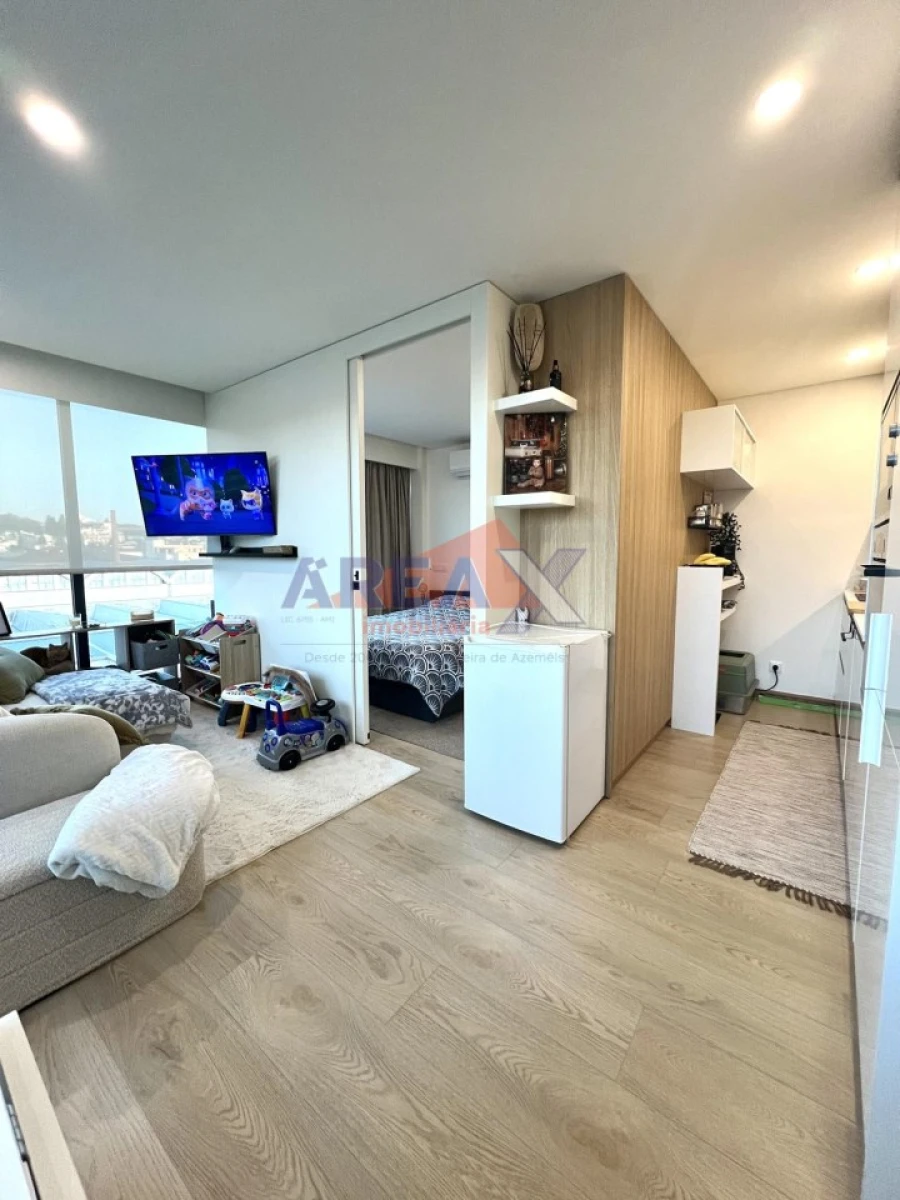 Apartamento T1 para Venda em São João da Madeira Foto 5