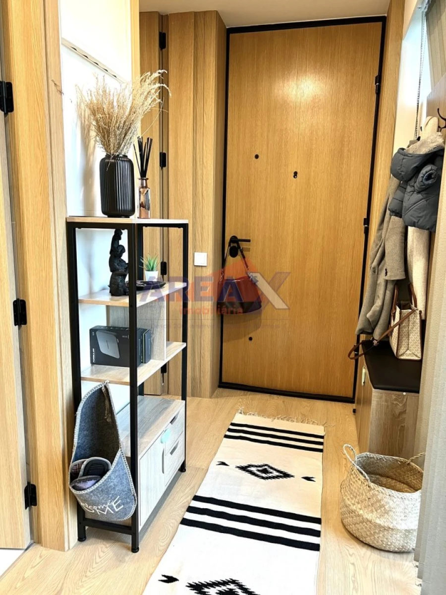 Apartamento T1 para Venda em São João da Madeira Foto 16