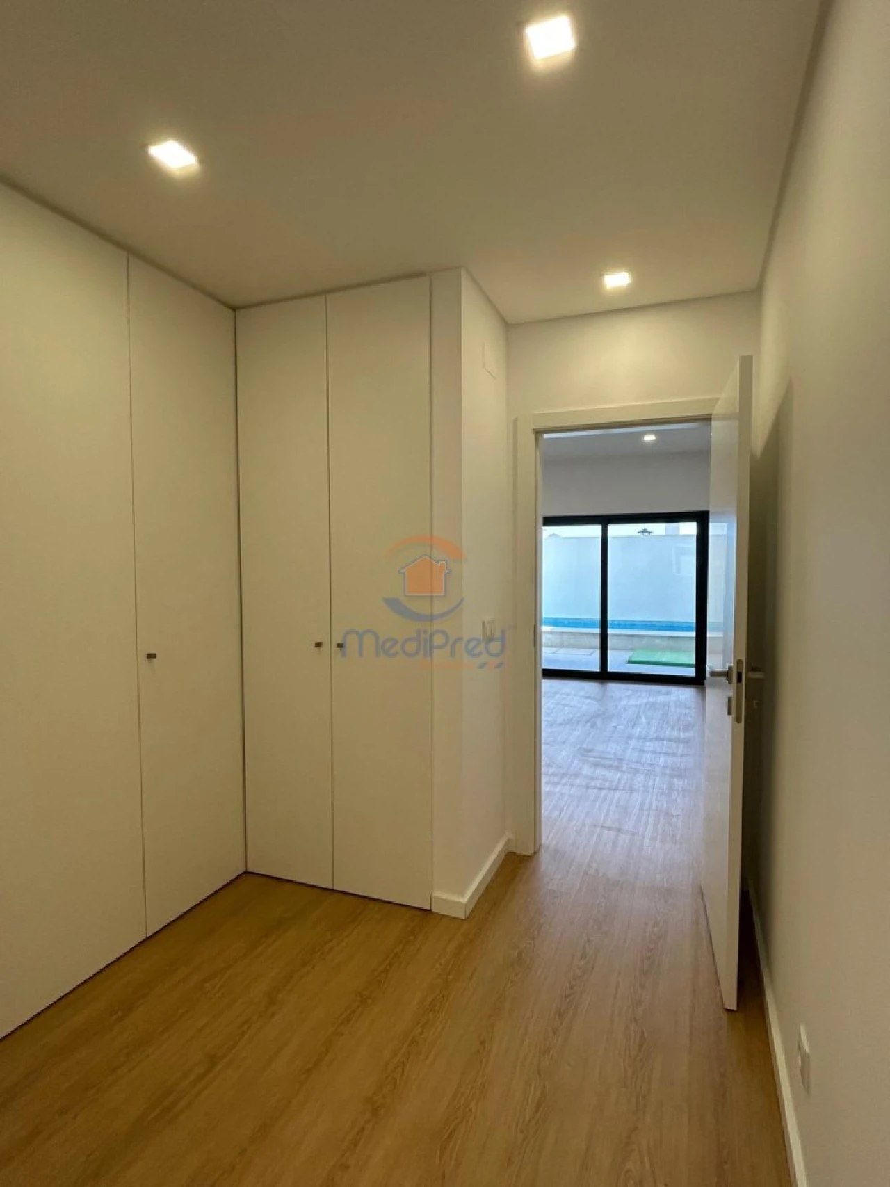 Moradia T5 para Venda em Loures Foto 13