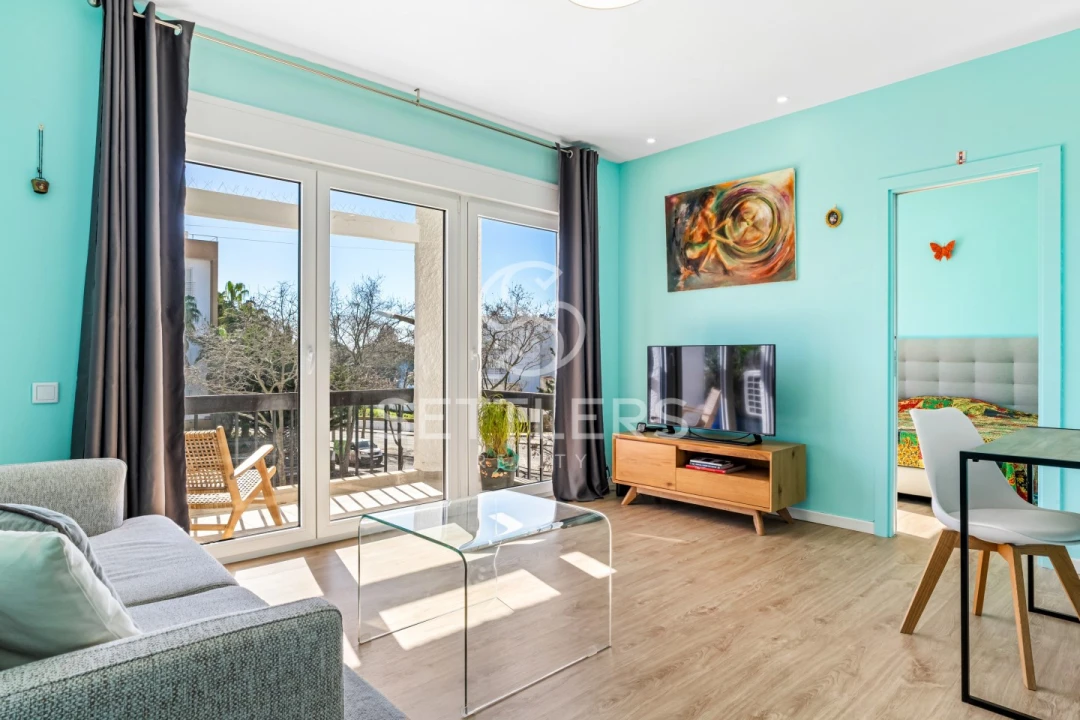 Apartamento T1 para Venda em Cascais e Estoril Foto 1