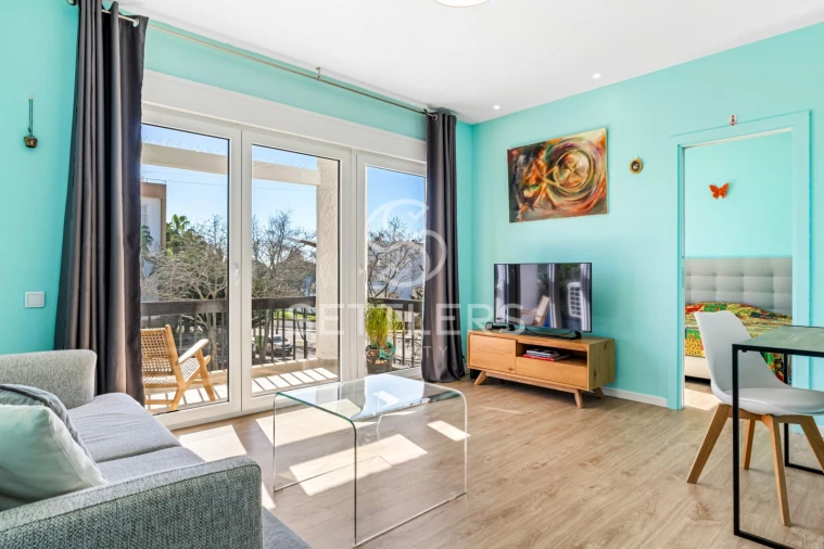 Apartamento T1 para Venda em Cascais e Estoril Foto 1