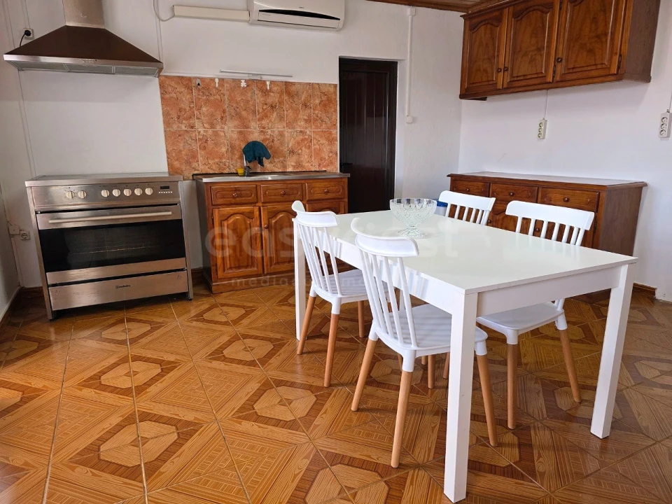 Moradia T2 para Venda em Madalena Foto 11