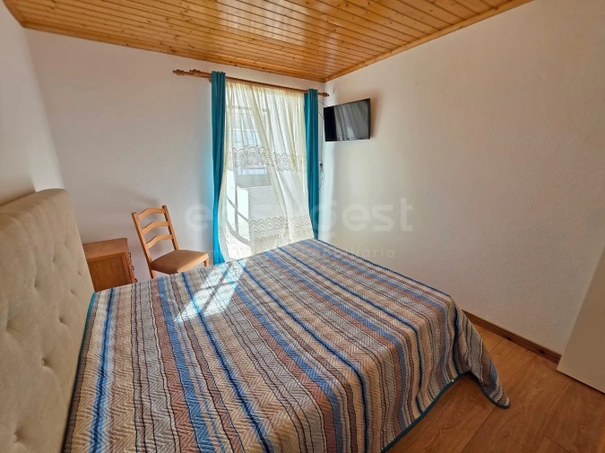 Moradia T2 para Venda em Madalena Foto 3